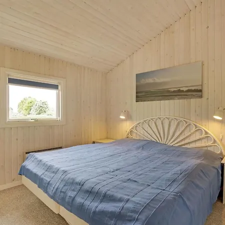 Folke - 250m From The Sea By Interhome Feriehus